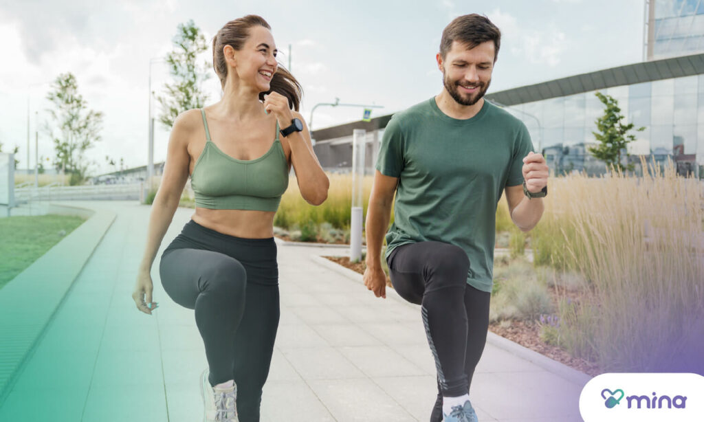 La actividad física estimula el cerebro y puede hacerte sentir más feliz, más relajado y menos ansioso.